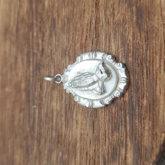 God answers prayers pure sterling‎ silver praying hands necklace pendant - Picture 1 of 4